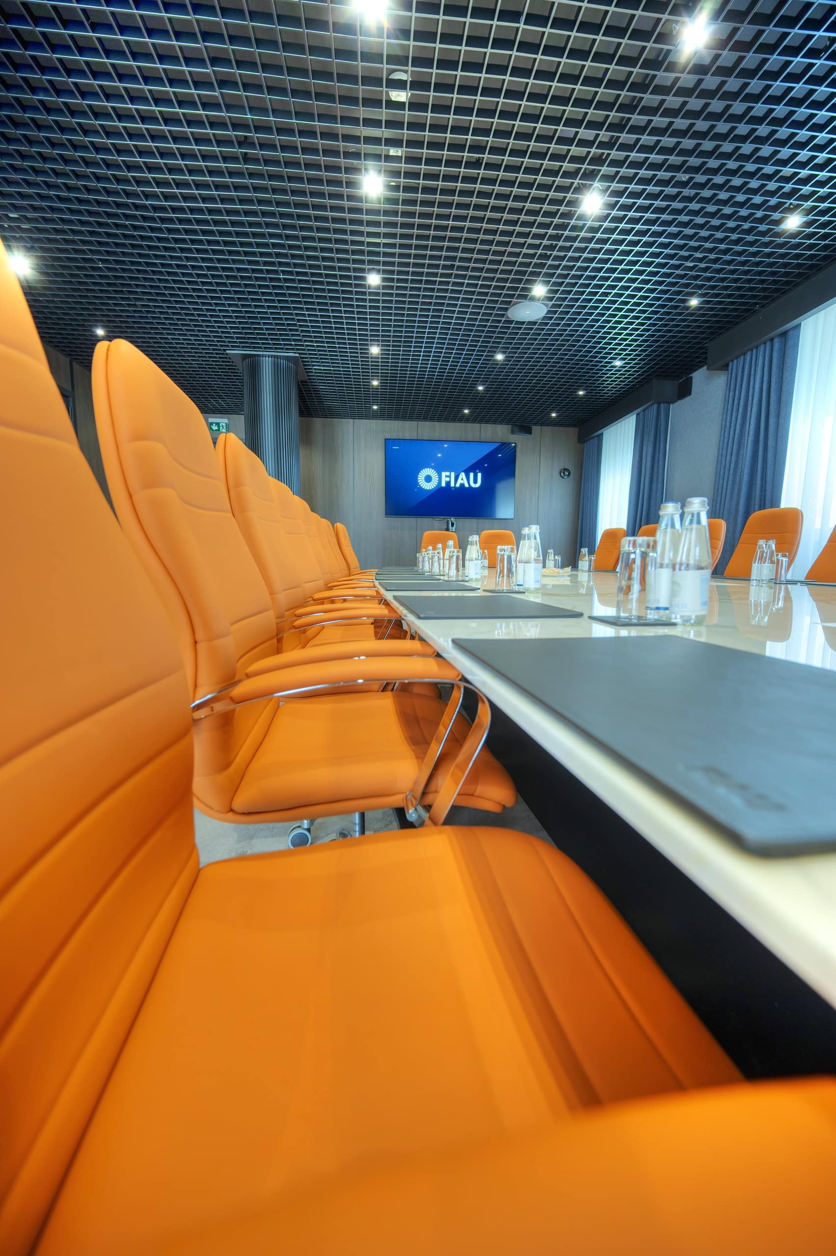 Desk/Seats